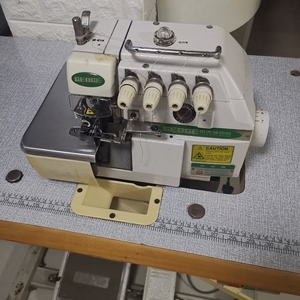 00好心情淘淘88淘宝杰克中杰飞马700款锁边机刀片 银箭747四线拷边