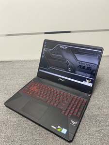 华硕fx86f飞行堡垒笔记本电脑游戏本 八代四核i5处理器