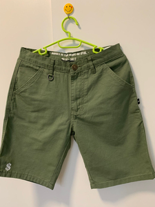 sview军绿色短裤