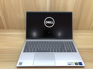 dell/戴尔7510灵越15plus英特尔酷睿i7笔记本电