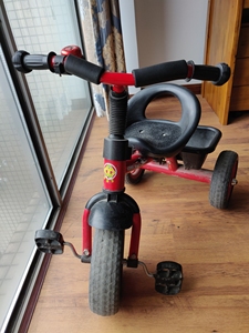 奥特王儿童自行车童车可以正常使用。九成新。自提