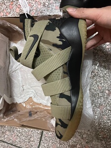 全新詹姆斯士兵11迷彩 45码 仅试穿 右脚鞋垫标试穿_阿里巴巴找货神器