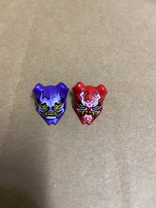 乐高幻影忍者 紫色 红色复仇面具 没有原配的角和毛 如图一