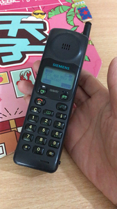 西门子s4大哥大手机复古正常使用回收来二手物品成色如图,挺好