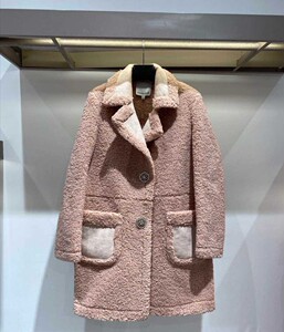 雅莹贝爱double love皮毛一体外套,大衣,羊剪绒皮草