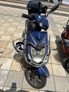 自用新本冈田电瓶车60v22a海宝黑金电池,骑行正常,25迈