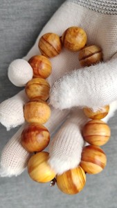 松明子手串,树心老料,1.8左右尺寸,盘好通透超级好看.