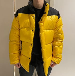 ambush黑黄色羽绒服 很轻很保暖 本来不想卖但是衣服实在
