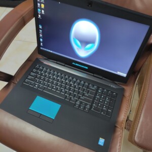 50万跑分17寸外星人笔记本电脑i7独显大屏幕游戏本原价2万_阿里巴巴找