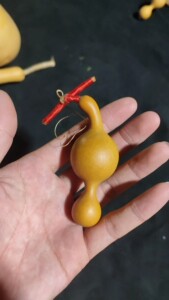 02精品小异形葫芦  龙头龙须完整(龙头点胶加固了)多年老