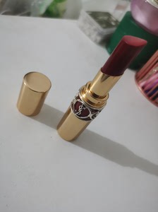 圣罗兰圆管80号色 余量很多 外壳无磨损 闲置口红太多