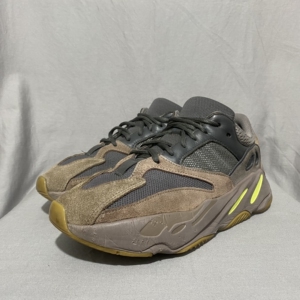 00xy386891579942淘宝正品adidas球鞋 椰子yeezy700黑褐色黑紫黑棕