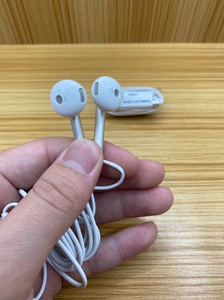 适用华为原装耳机am116手机线控带麦半入耳式有线mate9