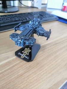 星际争霸2的休伯利安号模型