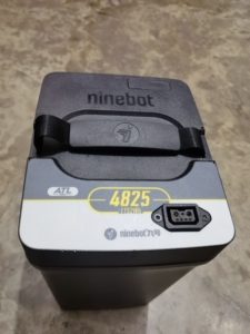 九号c90原厂atl锂电池4825 送原厂充电器