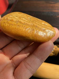 黄蜡石 龙鳞 千层  雨花石 玛瑙 手玩石 手把件 收藏类