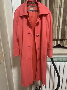 pennyblack西瓜红色风衣，38码，衣长约89cm，购