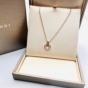 9新]bvlgari宝格丽女士玫瑰金铜钱满钻项链公价3.66w