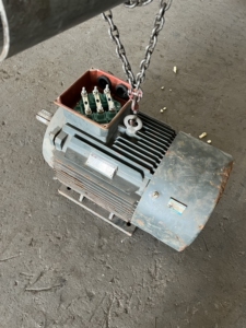 山东华力产22千瓦六级卧式电机,转速970转,原装无修,线圈