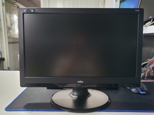 冠捷milo q196显示器 18.5英寸屏幕 分辨率136