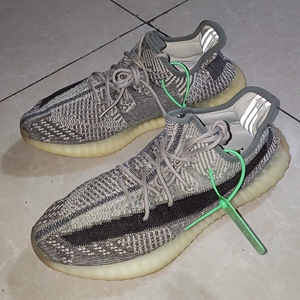 adidas阿迪达斯 椰子350 yeezy黑芝麻