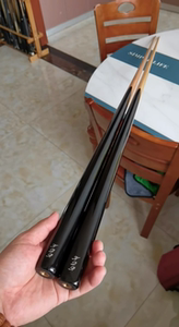 新到两支加拿大迪鹿球杆,准新成色,枫木,钢琴漆