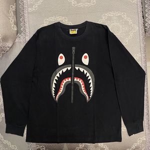 bape经典鲨鱼logo长袖l码tee