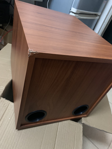 汽车低音炮asw带通式结构音箱,效果非常棒,想换个小点的,后