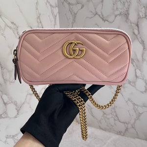 gucci古驰ggmarmont粉金三层相机包!98新 尺寸