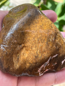 草化玉原石,245克,大叶草花玉,完整