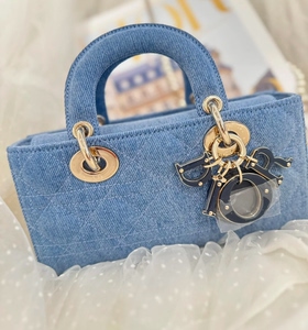 dior/迪奥  限量款 戴妃系列 牛仔蓝横版戴妃包 包包详