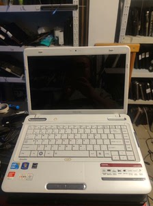 东芝l600笔记本电脑屏幕键盘电池主板零件配件出售，需要什么