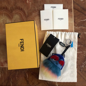 fendi芬迪小怪兽毛球