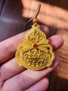 老铺黄金古法手工掐丝金龙金凤有福吊坠