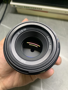 索尼fe501.8全画幅50标头,单镜头,成色8新吧,前镜片