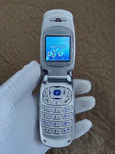 三星e608手机,成色八成新左右 原装国行正品无拆无修机码合