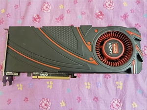 讯景 amd公版r9 290x 4g,鲁大师跑分17到18w
