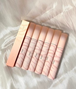 【新色   品牌直供】ukiss水唇露w12水雾唇釉镜面水光