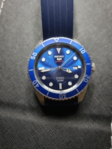 精工蓝水鬼机械表srpb89j1