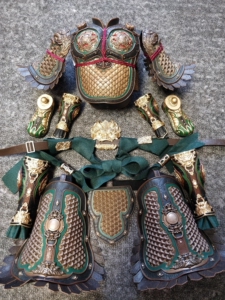 1/6猴厂关羽盔甲1/6,包含胸甲,肩甲,臂甲,腿甲,裙甲