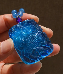 海蓝宝麒麟吊坠