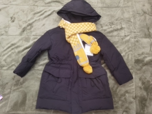 慧雨星白克绒儿童羽绒服黑色120码,90白鸭绒,全新带吊牌