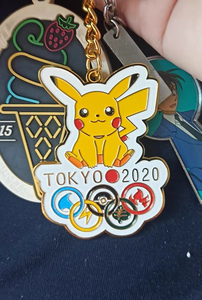 东京奥运会皮卡丘联名金属钥匙扣日本弃单哆啦a梦联名hello