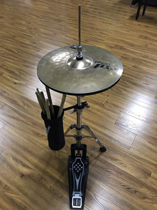 台产帝声架子鼓双踩踩镲架,28管质量非常好,双脚支撑更适用于