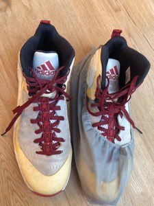 Adidas D Rose 5 Boost 罗斯5男子篮球鞋