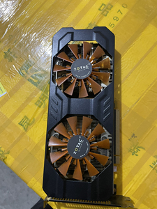 索泰gtx760 2g 256bit 双风扇 双6p供电