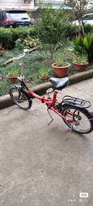 上海快士奇折叠自行车，18寸造型漂亮，骑行轻便，大人小孩均可