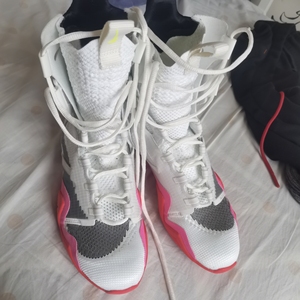 基本全新 耐克拳击鞋 hyper ko2代 限量款 东京配色