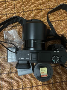 SONY 6400相机+小痰盂镜头出售