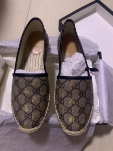 gucci 渔夫鞋37.5型号505917 9n010 84